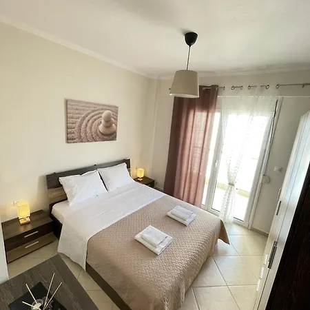 Sunset Luxury Apartamento Flogita